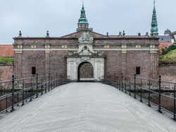 Puente de entrada a Kronborg